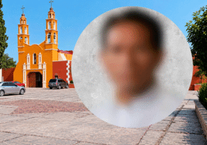 Plaza-colonial-ante-iglesia-mexicana